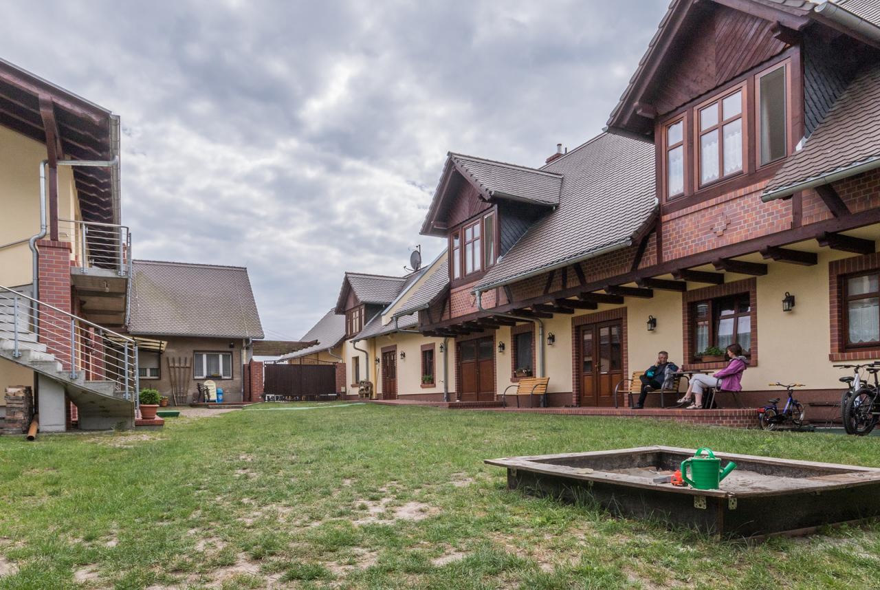 Gasthof Zum Slawen Фечау Екстериор снимка